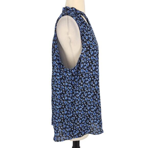 ELLE Blue & Black Floral Blouse with Keyhole & Bow Front Size XL - Picture 5 of 5